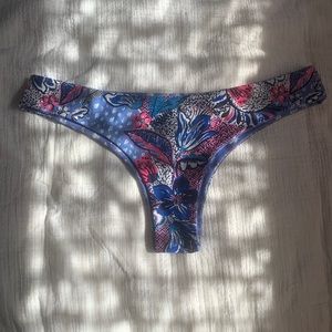 Kulani kini REVERSIBLE Minimal Cheeky Bikini Bottom - Fizzy Violet Ribbed - XL